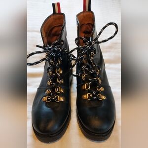 Urban Outfitters Black Leather Ankle Boots Size 8